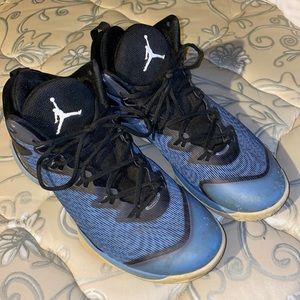 Jordan Flight plate blue and black shoes, size men’s 12